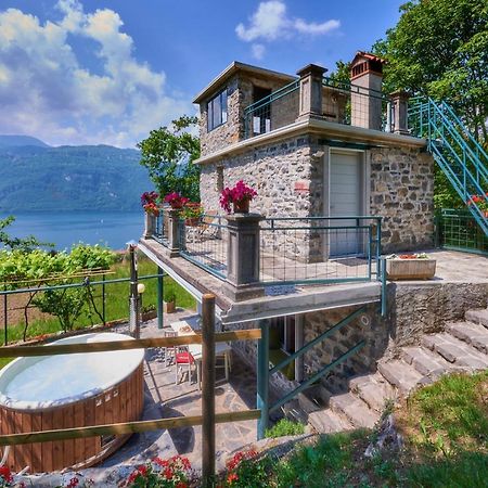 La Casetta Nel Bosco - Hot Tube And Sauna Лиерна Екстериор снимка