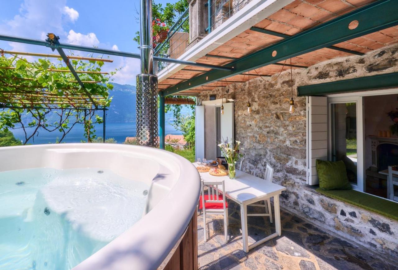 La Casetta Nel Bosco - Hot Tube And Sauna Лиерна Екстериор снимка