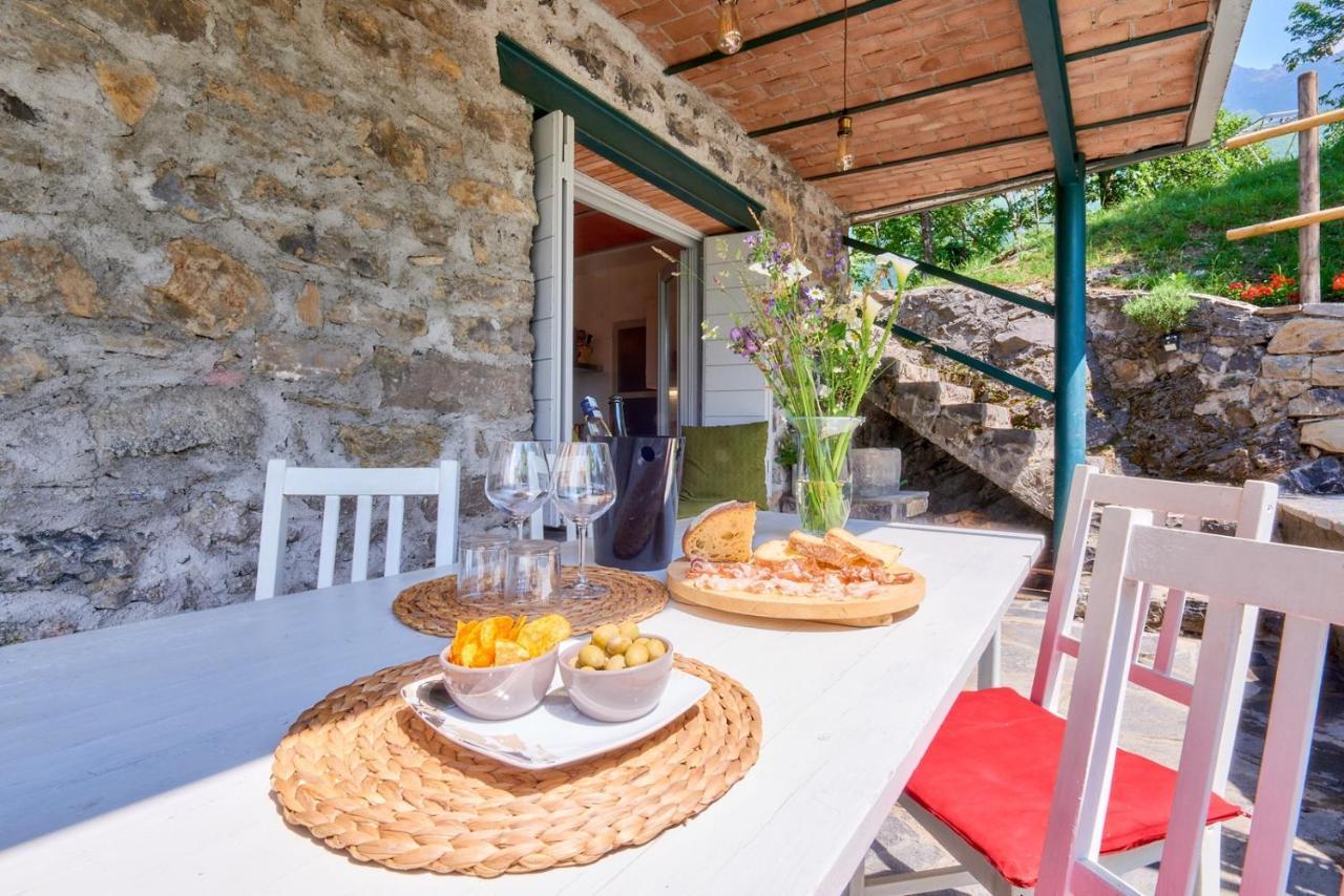 La Casetta Nel Bosco - Hot Tube And Sauna Лиерна Екстериор снимка